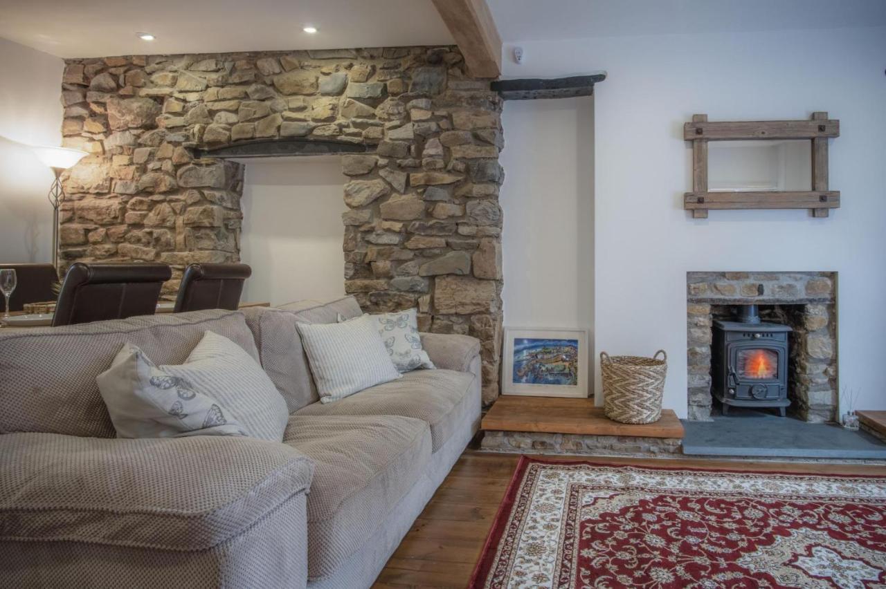 Church Terrace - 3 Bedroom Cottage - Saundersfoot Exteriör bild