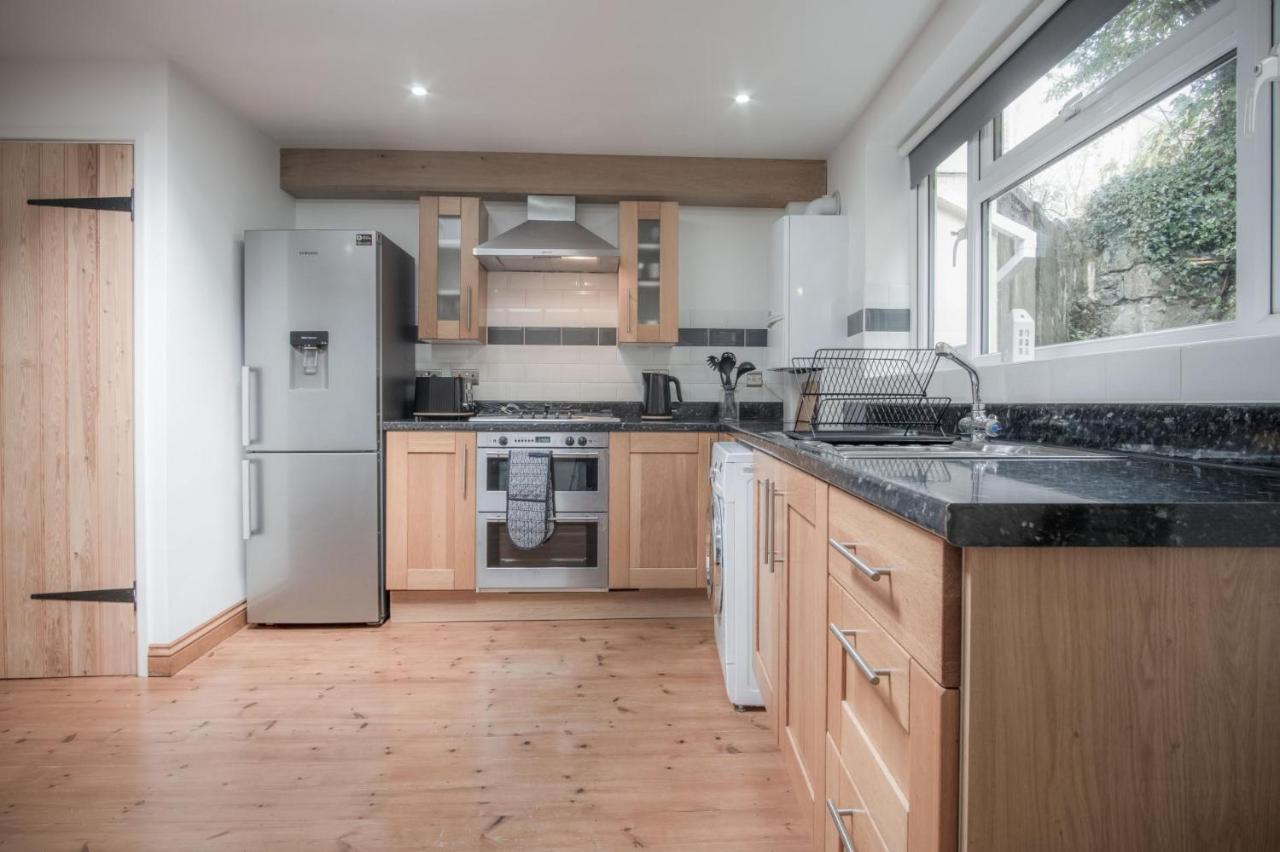 Church Terrace - 3 Bedroom Cottage - Saundersfoot Exteriör bild